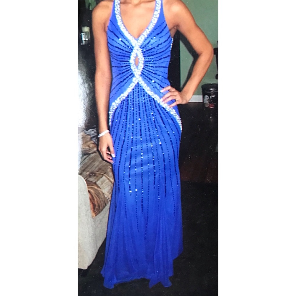 💙✨Prom Dress✨💙 - Picture 3 of 8